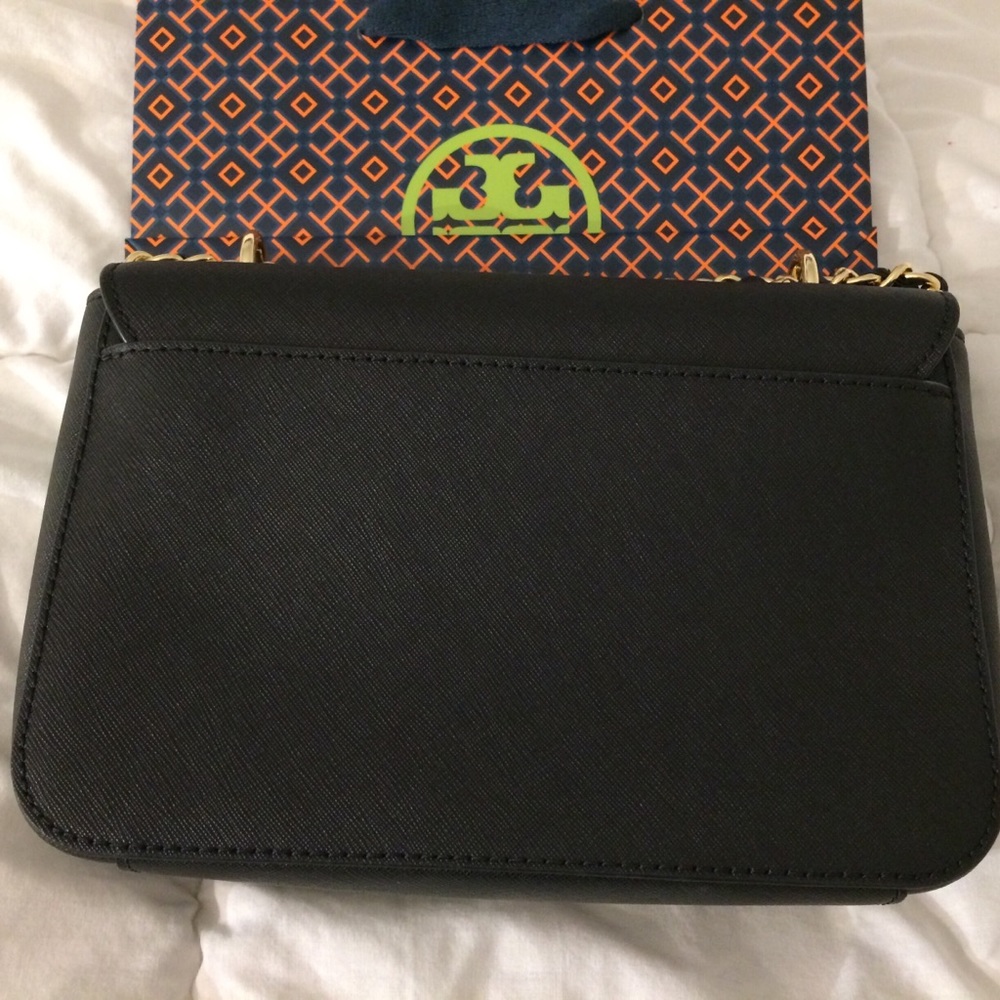 Black Tory Burch Emerson Adjustable - OS (NWT) - Picture 2 of 7